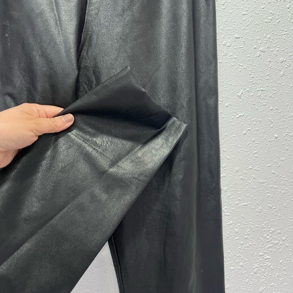 Lulu's high waisted Black Faux Leather Leggings Medium - Picture 3 of 7
